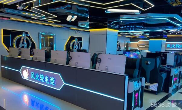 芜湖芜湖最时尚的网咖，风火轮电竞隆重开业